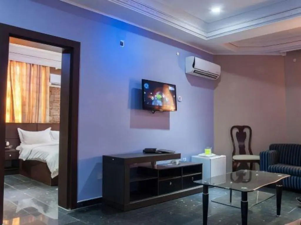Kapino Suites