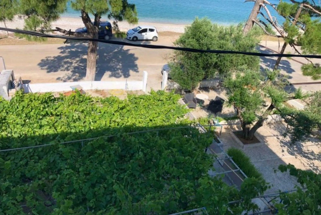 Akrogiali Studios