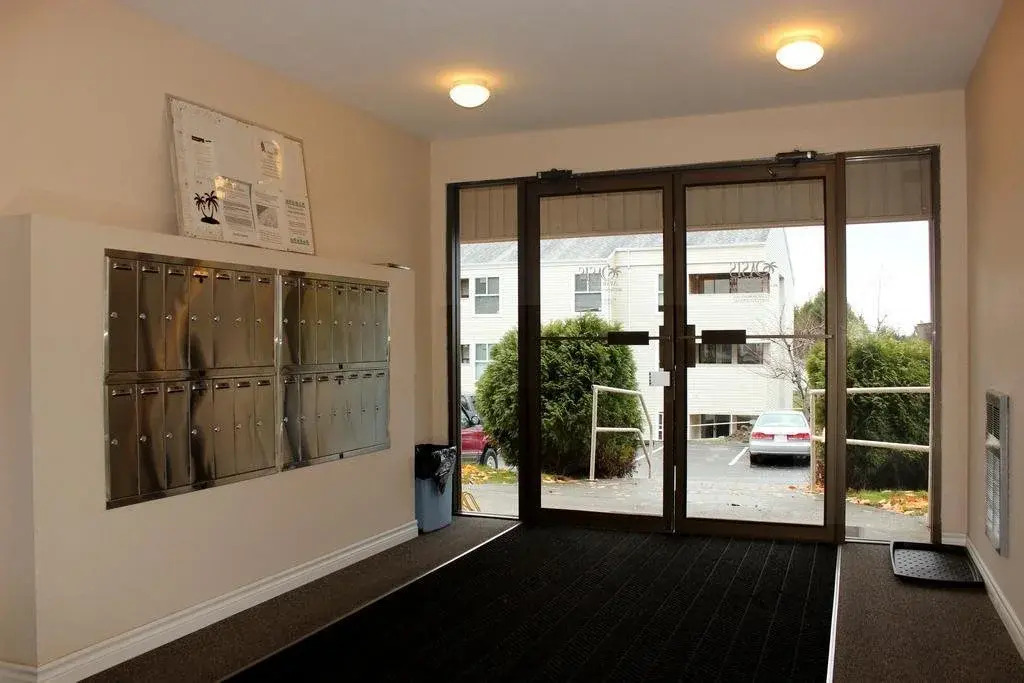 Oasis Apartments