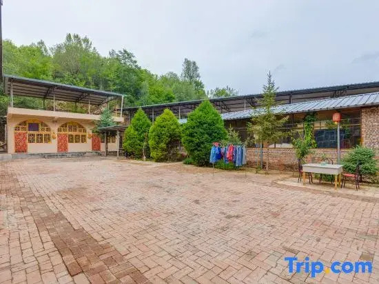 Yan'an Xinyuan Cave Homestay