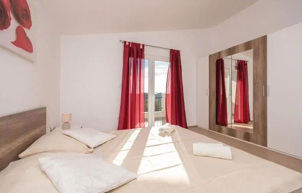 Beautiful Apartment in Biograd With 1 Bedrooms and Wifi