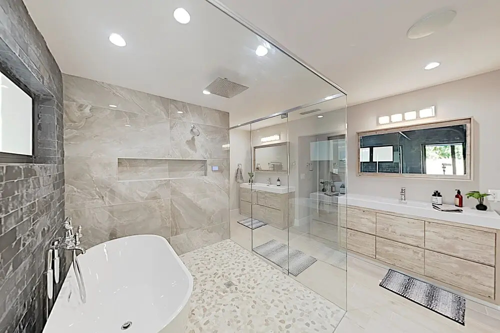 New Listing! Singer Island Stunner W/ Pool 3 Bedroom Home