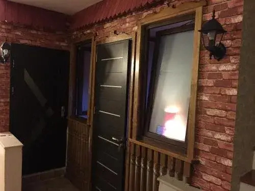 Hotel Adventure