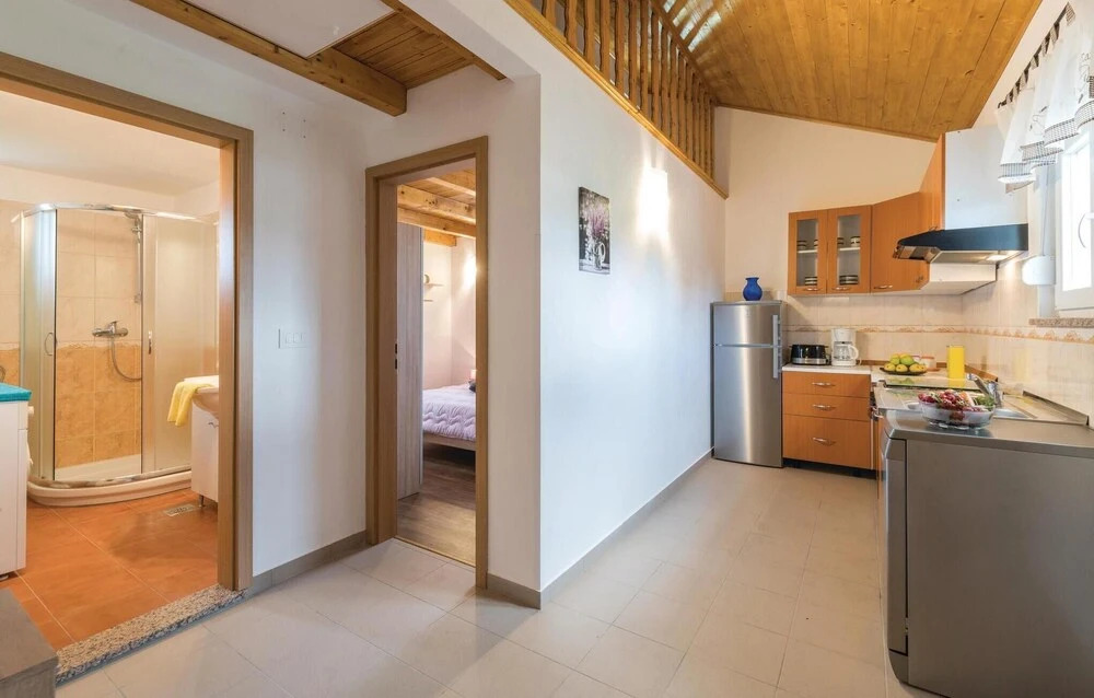 One-Bedroom Holiday Home In Hreljici
