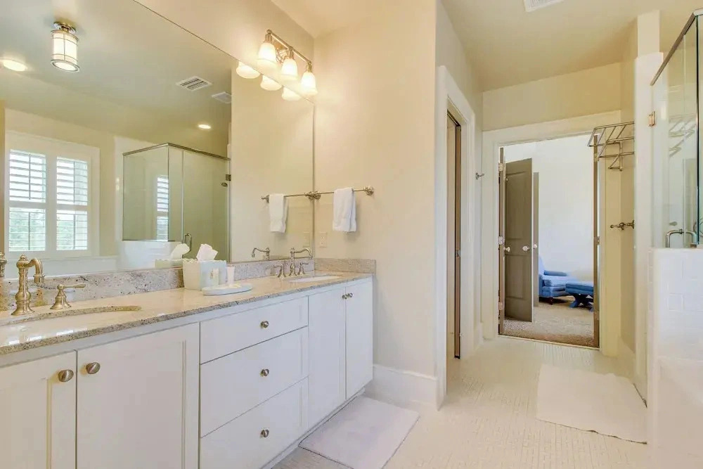 Beach Cottage With Private Pool & Spa, Ocean Views, & Shared Pool Access