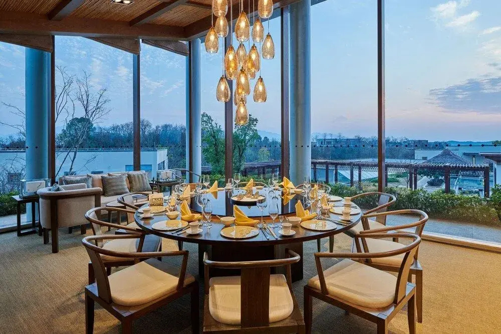 Lushan West Sea Resort, Curio Collection by Hilton
