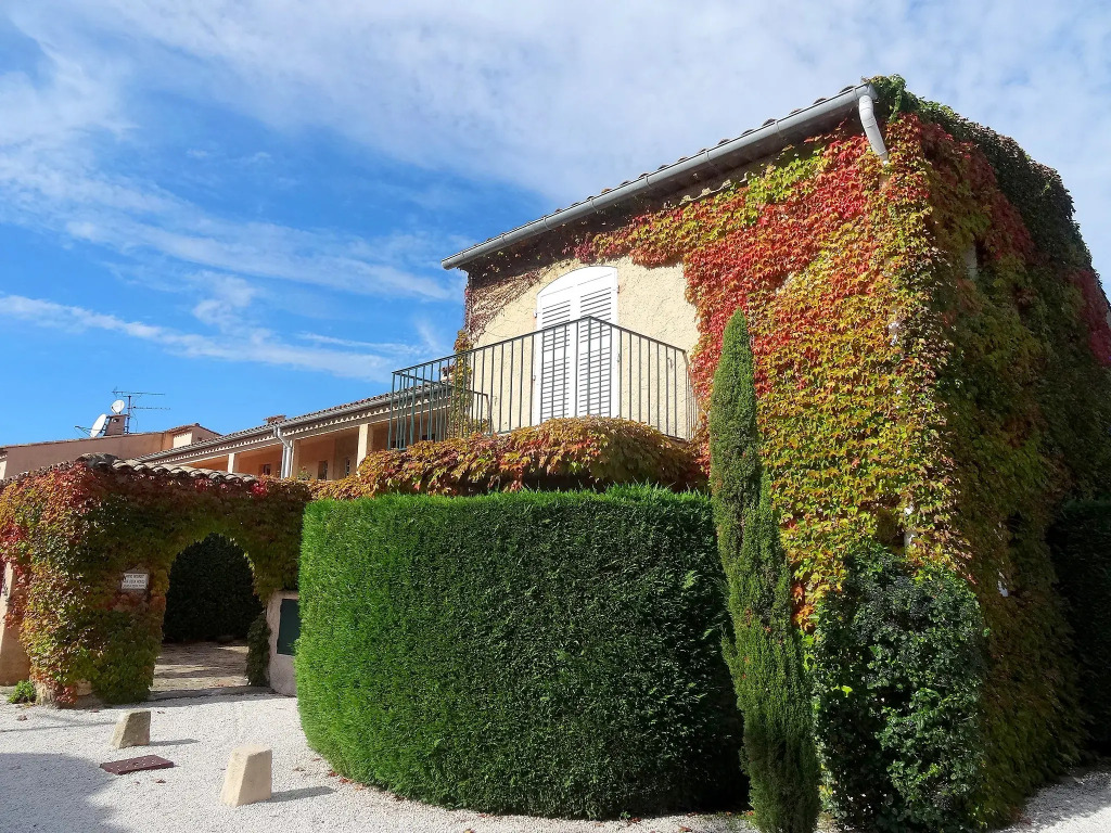 Apartment Les Carles by Interhome