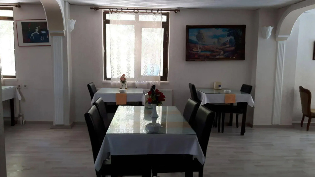 Kafkas Hotel