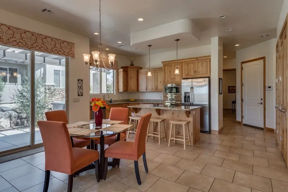 Pointe Of View 3 Bedroom Apts
