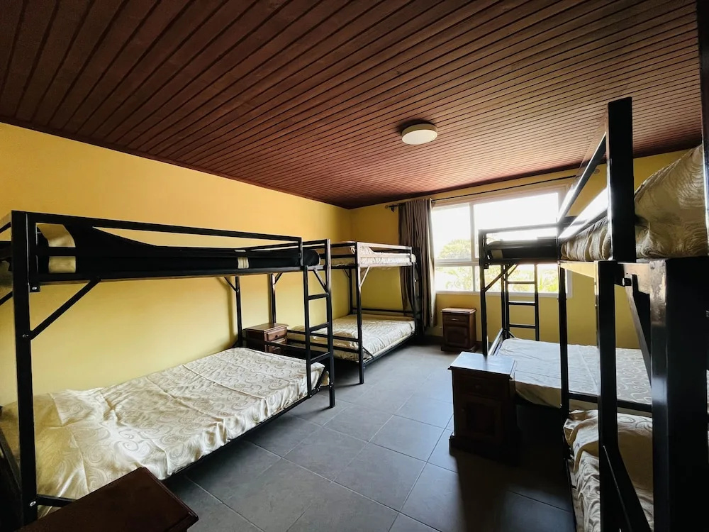 Hôtel - Appartement meublé " LES FLOTS BLEU "