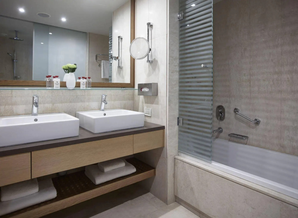 Amathus Elite Suites(Ixia)