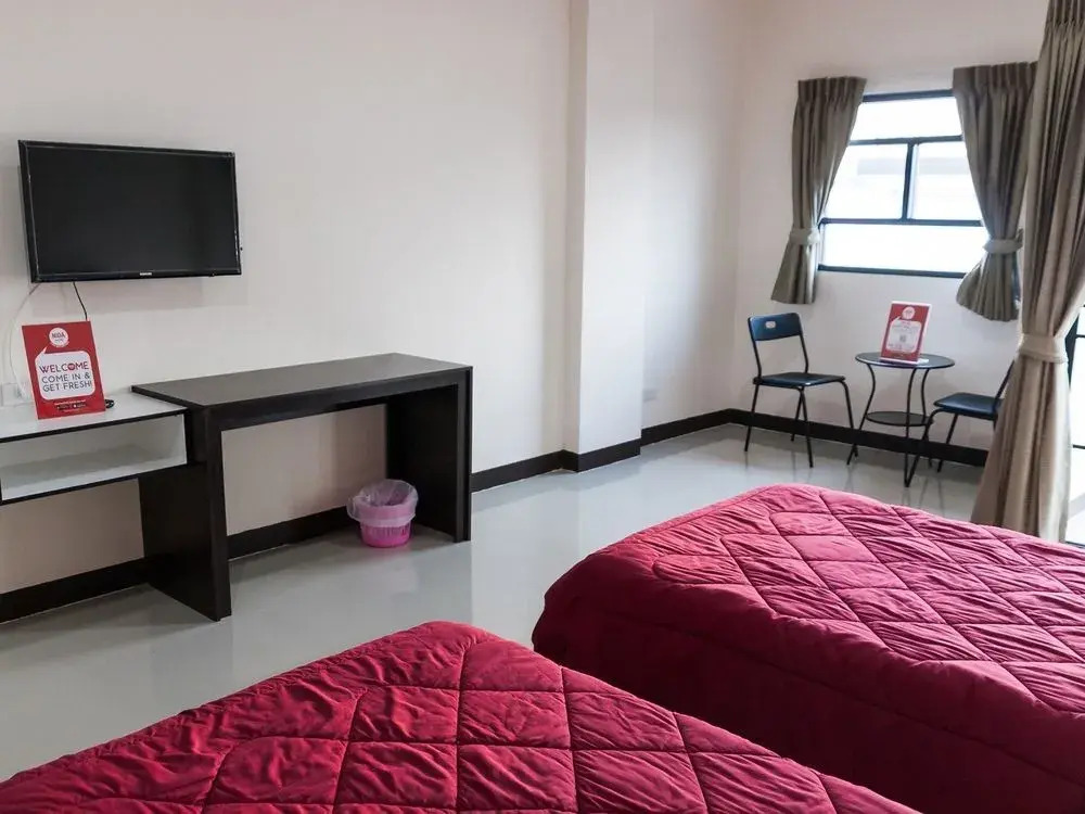 Nida Rooms Don Kaew 700 Years Stadium