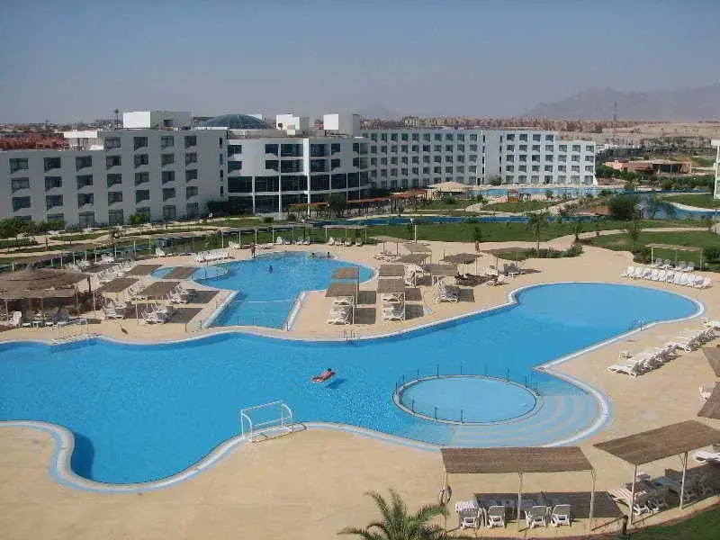 Sol Y Mar Riva Beach
