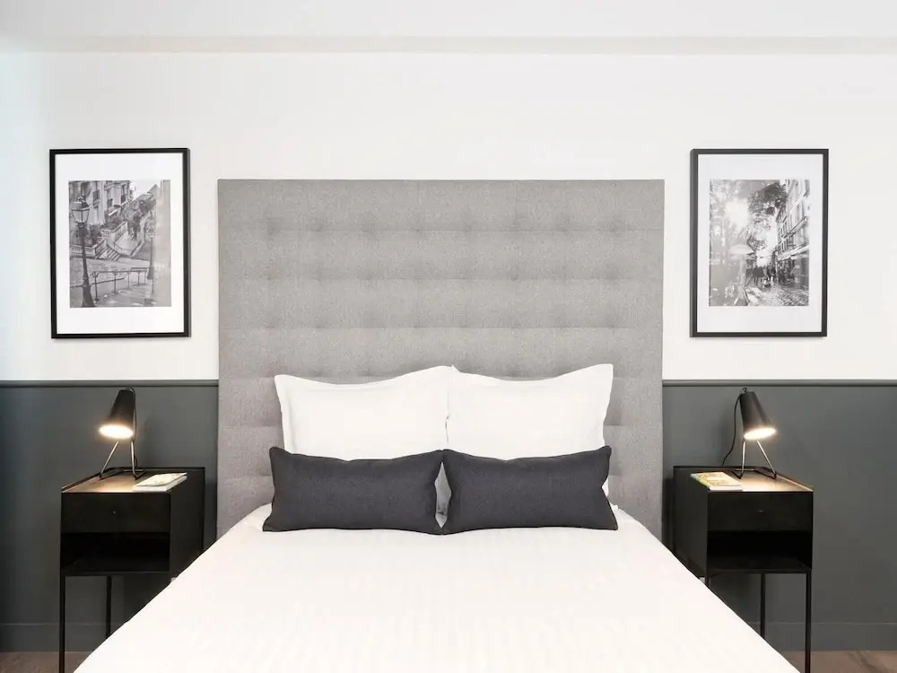 Luxury AC 3BDR Le Marais I by Livinparis