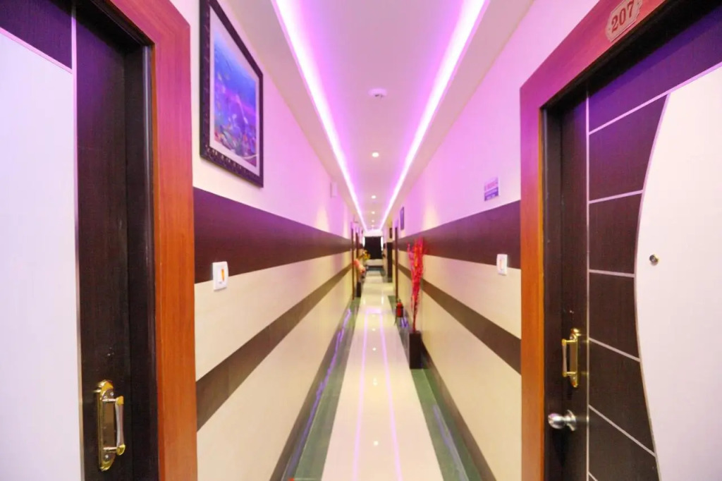 Royal Grand
