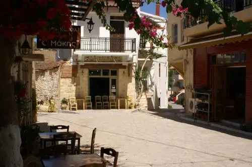 Villa Kamares Boutique Spa Apartments