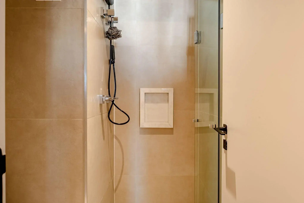 Studio 16º Andar Com Piscina Aquecida E A/c