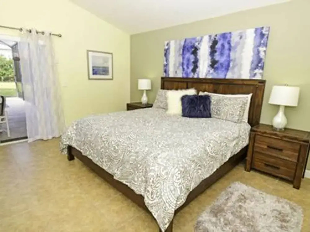 An Amazing 4 Bedroom House With ots own Swimming Pool