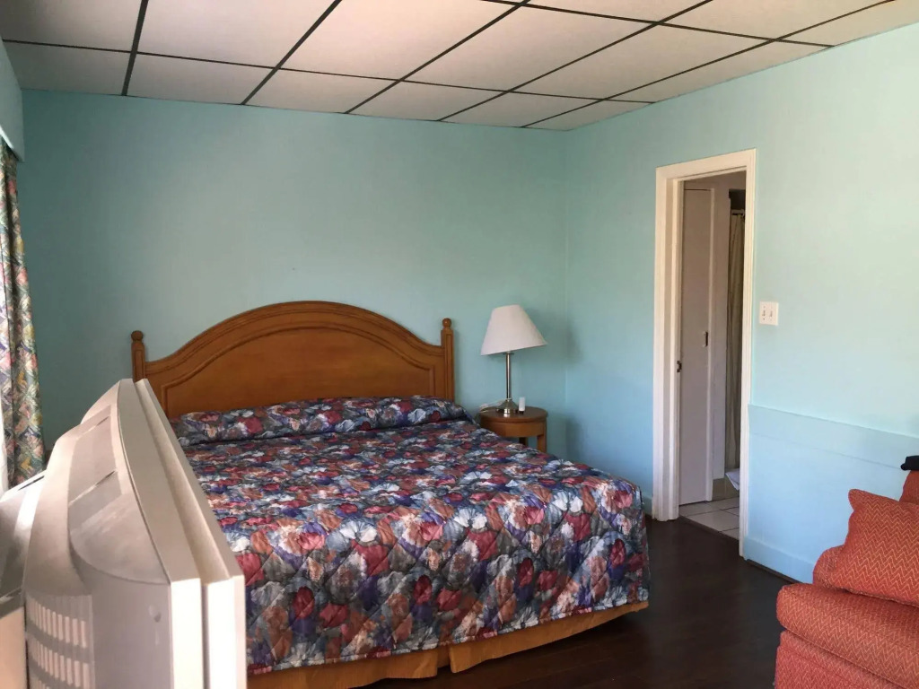 Sea Cove Motel