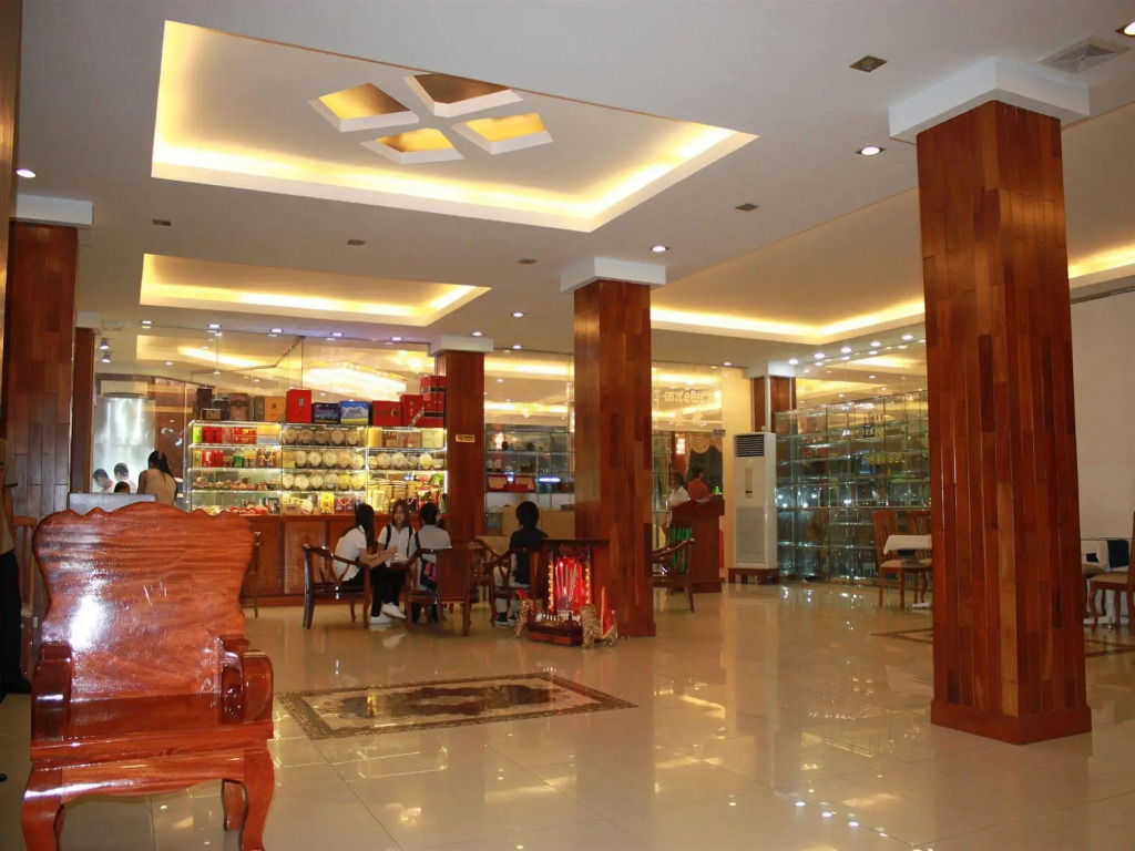 Diamond Hotel