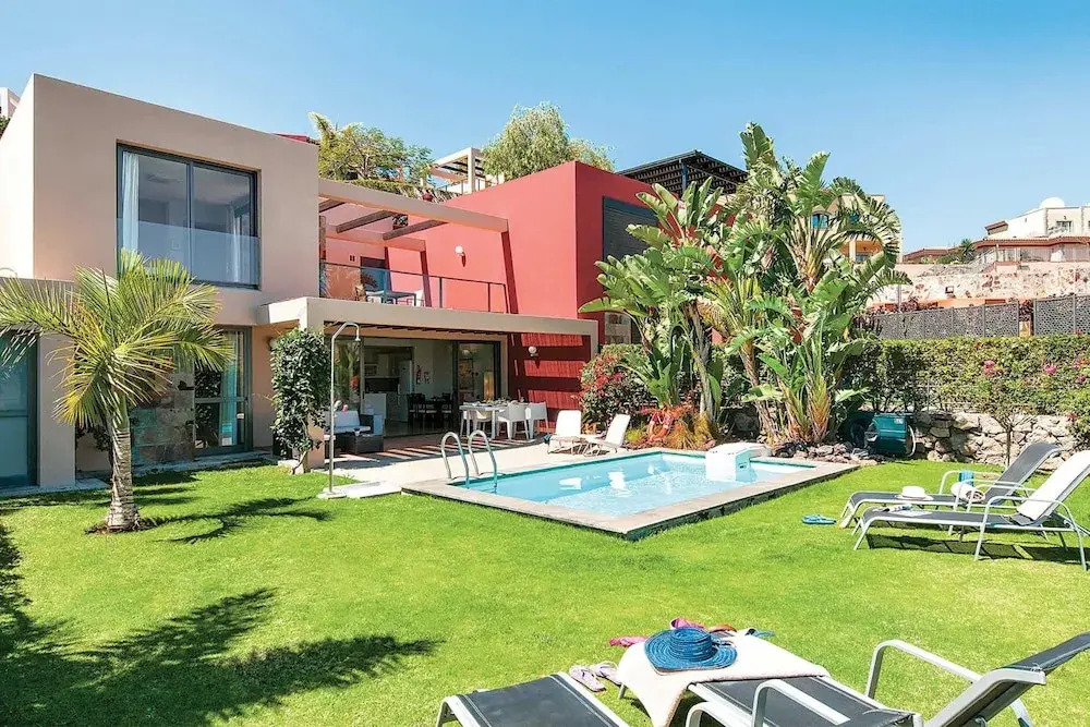 Villa in San B. de Tirajana, Gran Canaria 102870 by MO Rentals