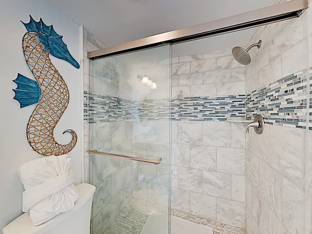 New Listing! Chic Gulf-view Beach W/ Pools 3 Bedroom Condo