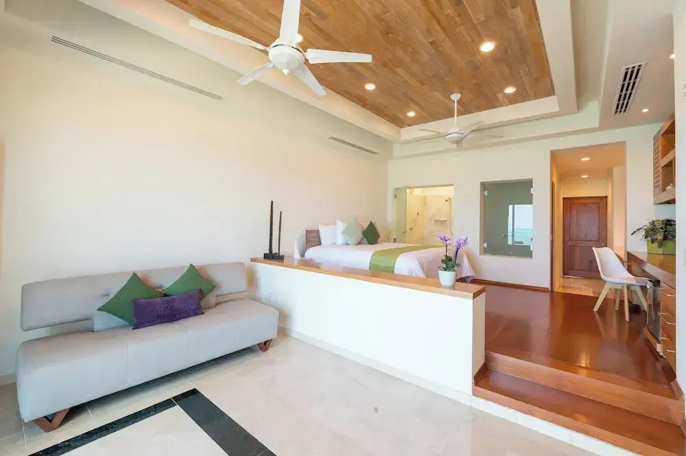 Villa Punta Sam - Beachfront Luxury Villa