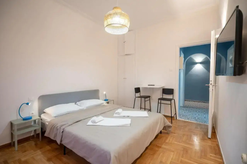 Panormou metro station 1 bedroom 2 persons flat
