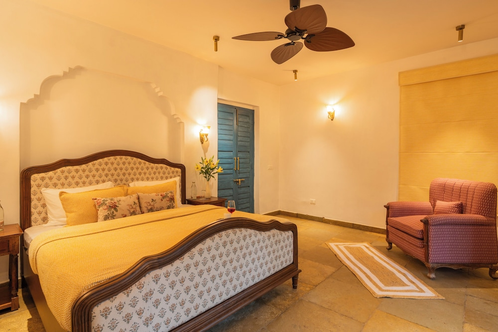 ELIVAAS Amayah Rasa 4 BHK Villa