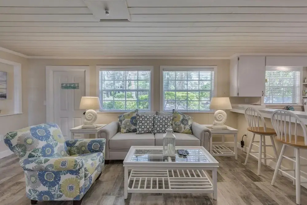 Coastal Dream Beach House 3 Bedroom Home by Redawning