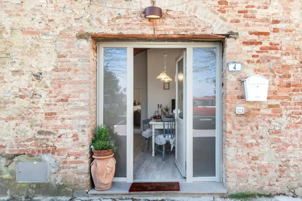 Tosca's House
