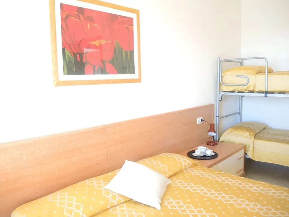 Renovated Flat Next to the Beach-beahost