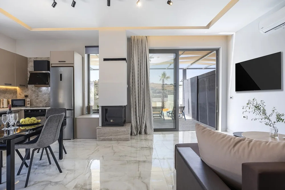 Villa Me - With Private Pool