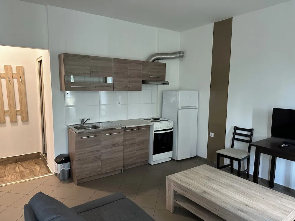 Euro Home Hostel