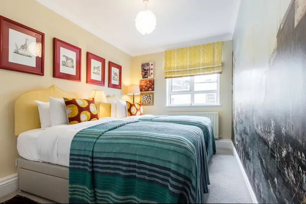 3 Bedroom Apartment on Portobello Road in Notting Hill