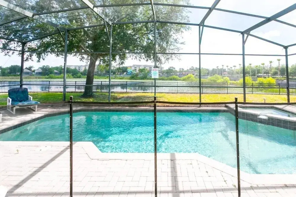 SVV 079 - Windsor Retreat 6 Bed Pool Home