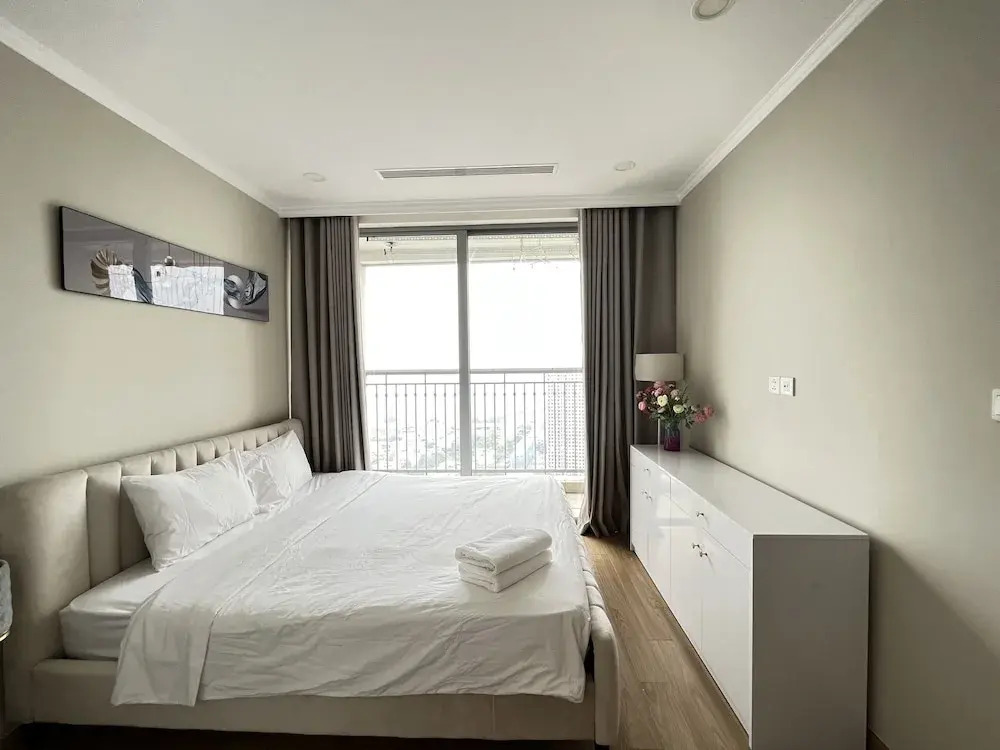 Vinhomes Gardenia - 2 Brs Apartment