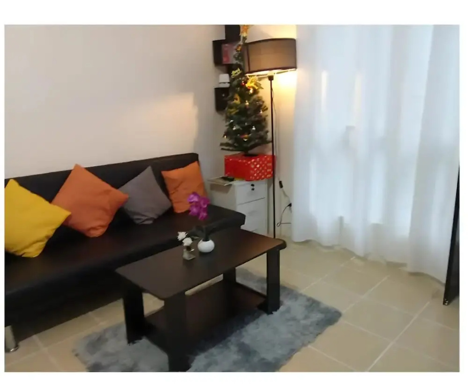 2BR/Pioneer Woodland connected to Metro Rail Station SM Light Boni Mandaluyong Manila Philippines