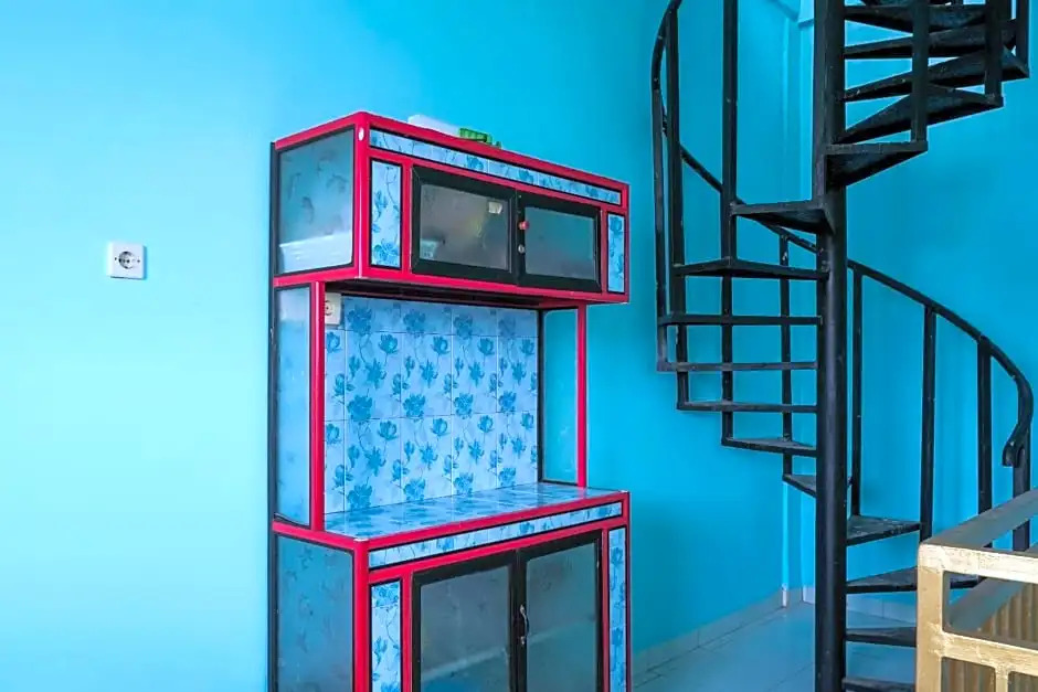 OYO Life 2918 Kost Arrazaq