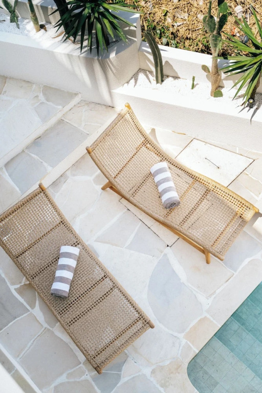 Boho Retreat 3BR Enclosed Lounge 5min Beach