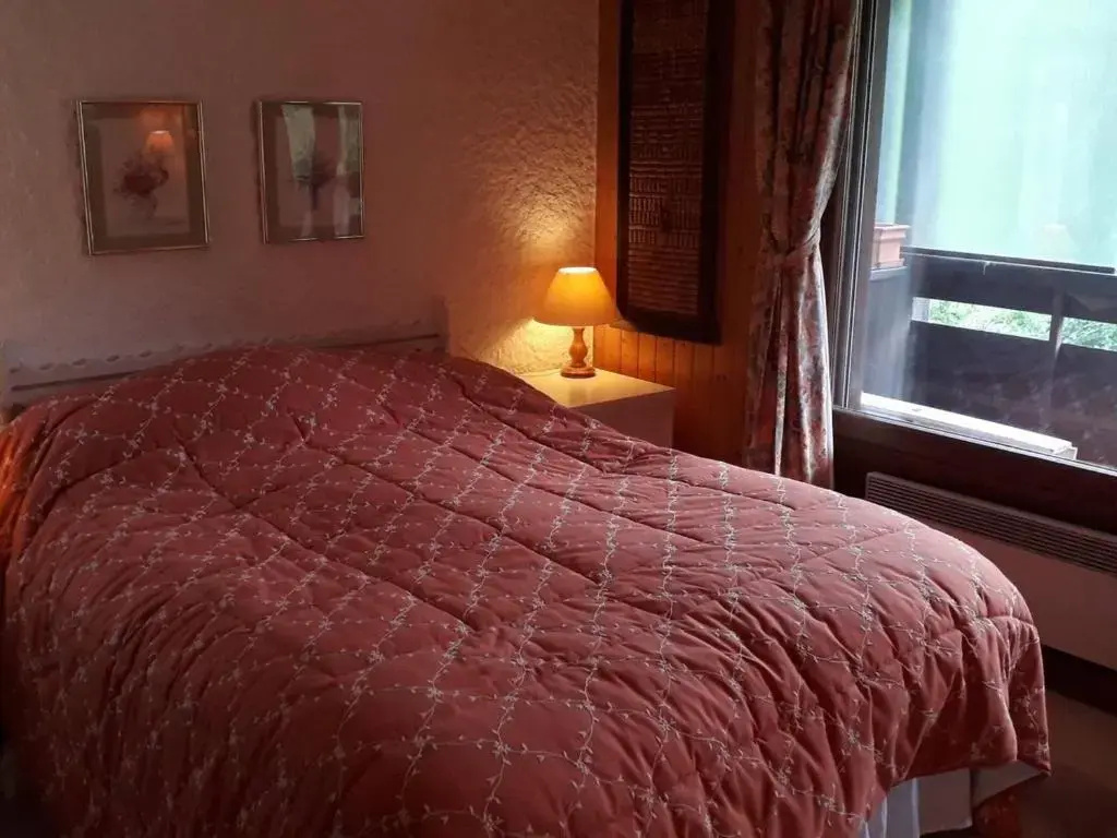 Appartement Le Grand-Bornand, 4 pièces, 8 personnes - FR-1-458-151