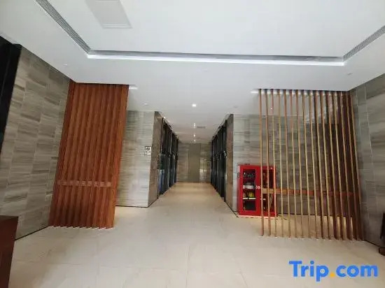 Lark · Lark Stay · Light Luxury Ambiance Hotel Apartment