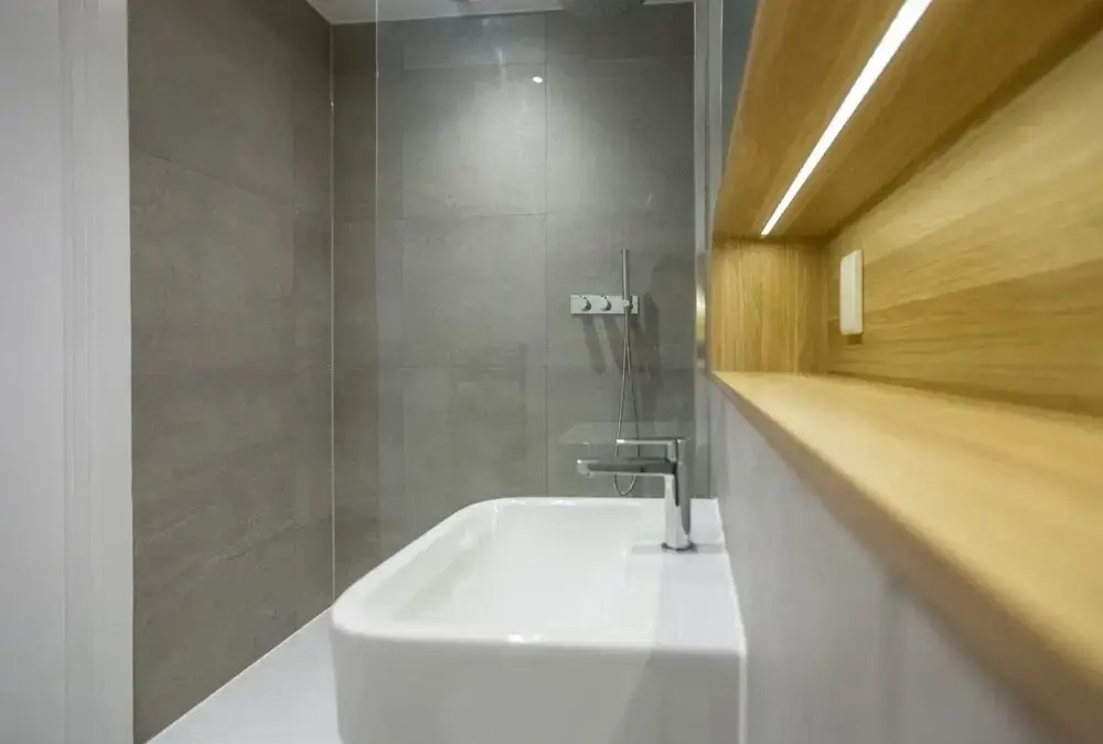 Superior 1 bed in Hill House