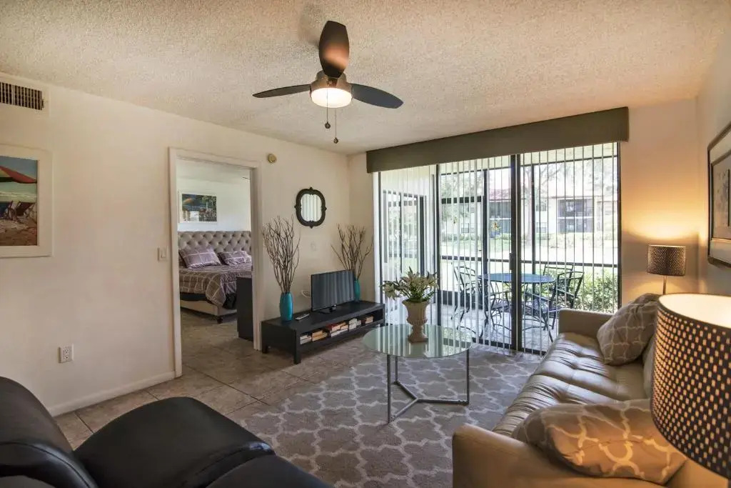 4601 W 46th Street court