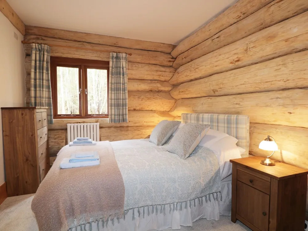 Moorhen Lodge
