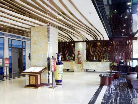 Royal Hotel