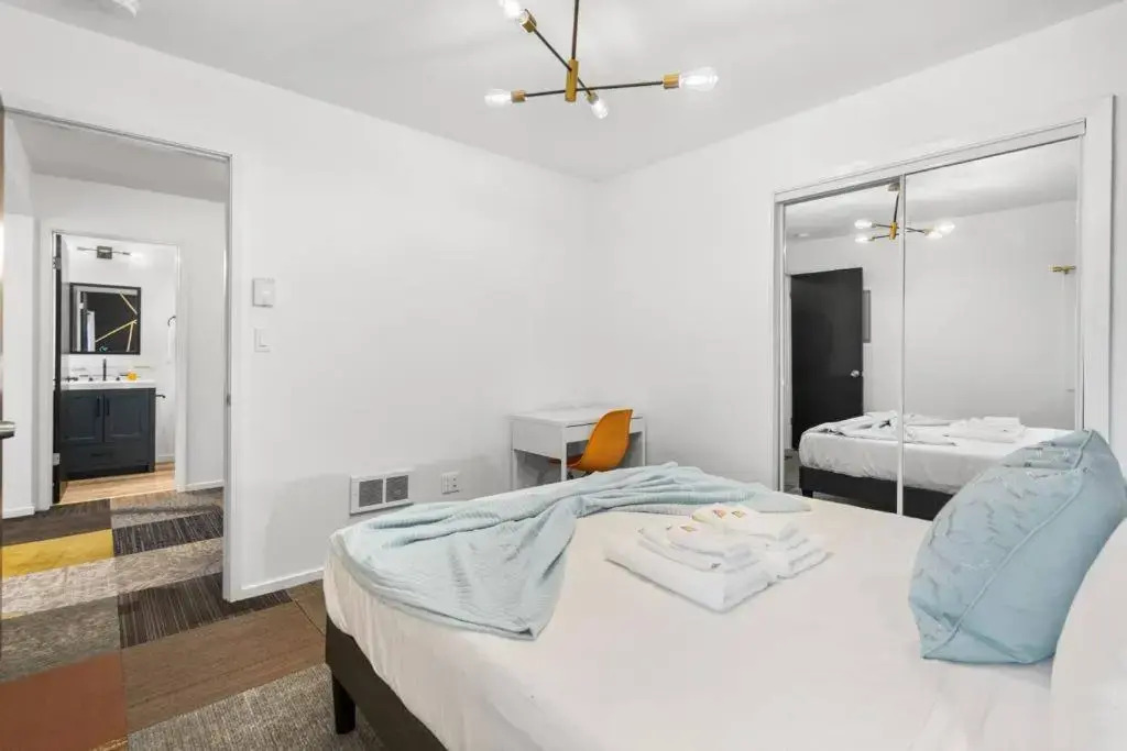 Bright Modern One BR Apartment in SFO