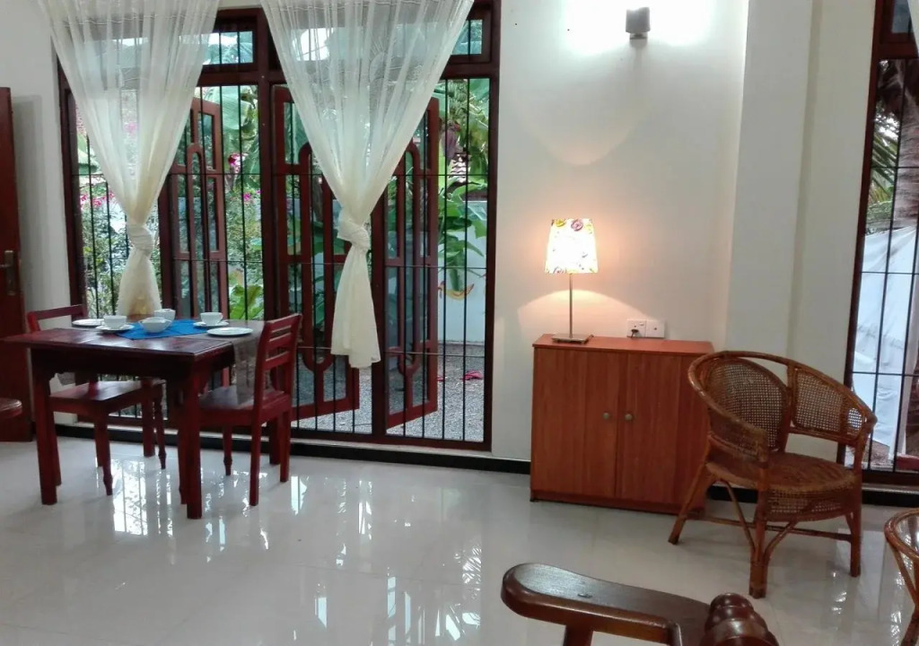 Villa Extra