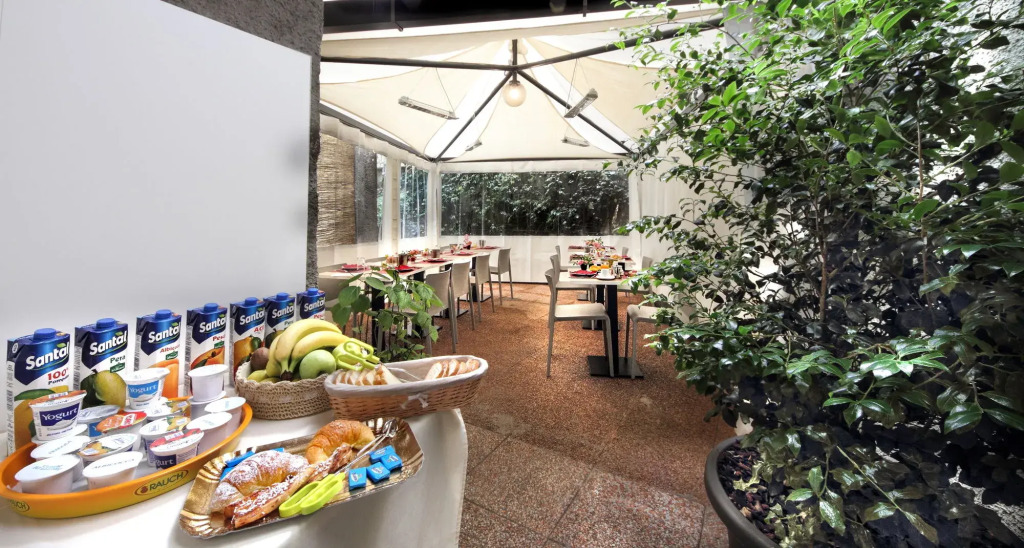 Anton&Art Hotel