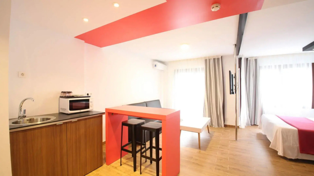 Hotel The Element